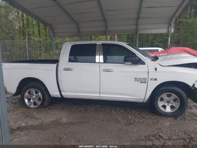 1C6RR7LT1KS560992 RAM 1500 Classic Big Horn  4x4 5'7 Box