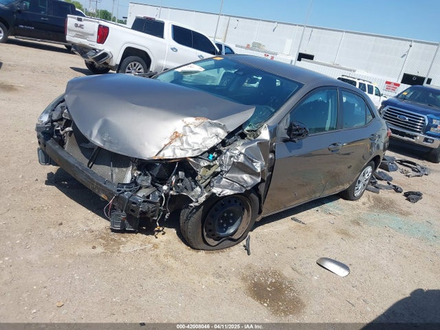 5YFBURHE0HP688620 Toyota COROLLA LE