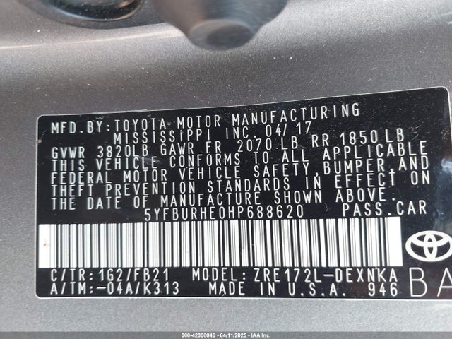 5YFBURHE0HP688620 Toyota COROLLA LE