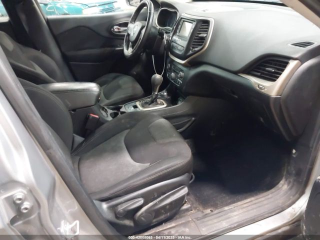 1C4PJMABXEW140225 Jeep Cherokee Sport