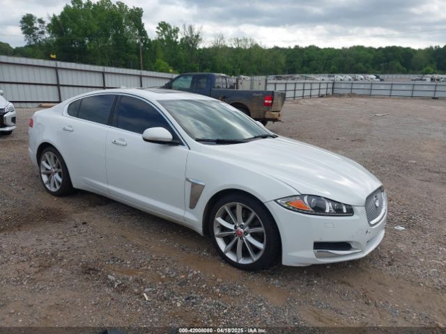 2015 JAGUAR XF SAJWA0F74F8U58177