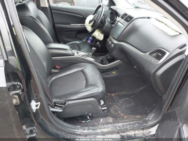 3C4PDDGG8KT774807 Dodge Journey Crossroad Awd