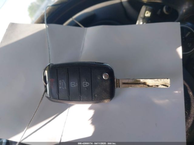 KNDJN2A27G7308771 KIA Soul
