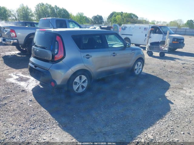 KNDJN2A27G7308771 KIA Soul