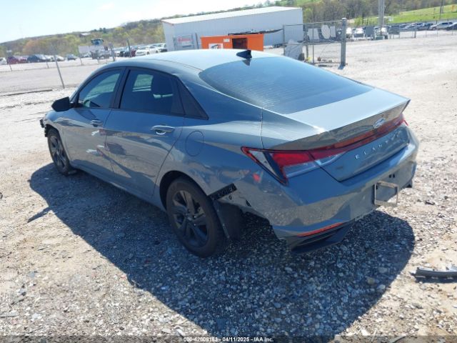 KMHLM4AG5NU365970 Hyundai ELANTRA SEL