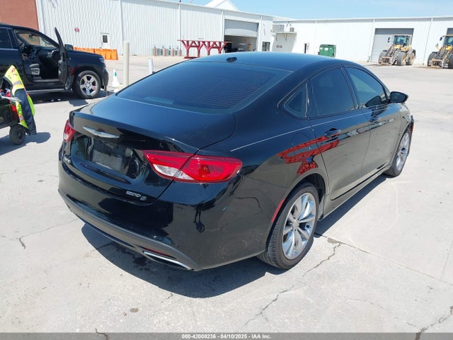 Chrysler 200 S 2015 1C3CCCBB0FN554918 Image 4