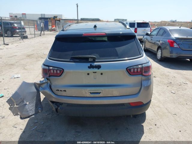 3C4NJDBB3JT304145 Jeep Compass Altitude 4x4