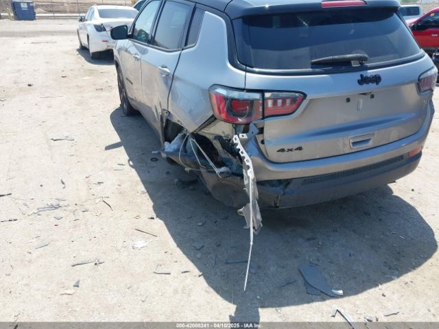 3C4NJDBB3JT304145 Jeep Compass Altitude 4x4