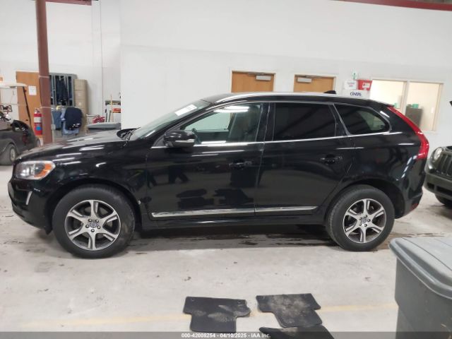 YV4902RC3F2579799 Volvo Xc60 T6 Premier Plus