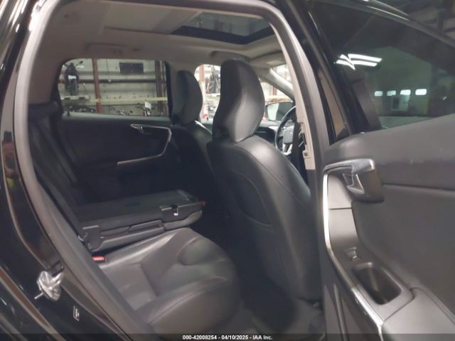YV4902RC3F2579799 Volvo Xc60 T6 Premier Plus
