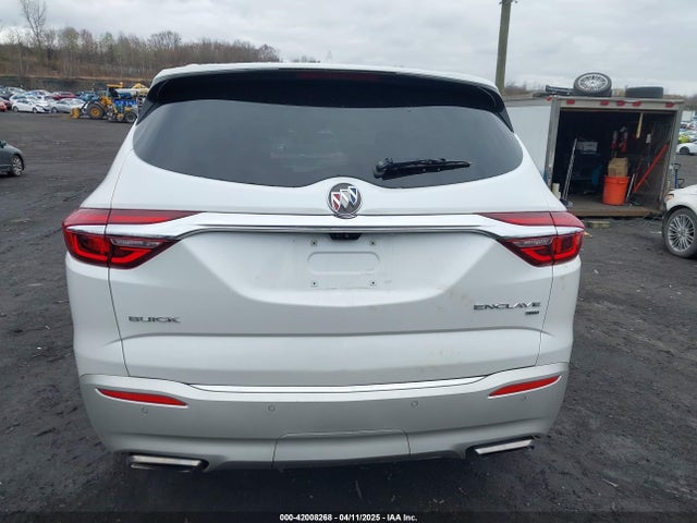 Buick Enclave Avenir 2018 5GAEVCKW7JJ152011 Image 16