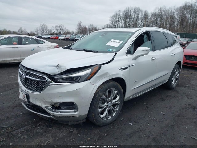 Buick Enclave Avenir 2018 5GAEVCKW7JJ152011 Image 2