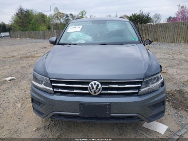3VV2B7AX8KM180854 Volkswagen Tiguan 2.0t Se/2.0t Sel/2.0t Sel R-line/2.0t Sel R-line Black