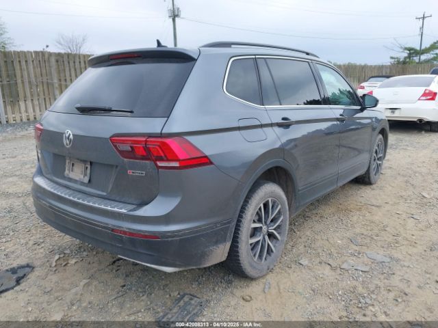 3VV2B7AX8KM180854 Volkswagen Tiguan 2.0t Se/2.0t Sel/2.0t Sel R-line/2.0t Sel R-line Black