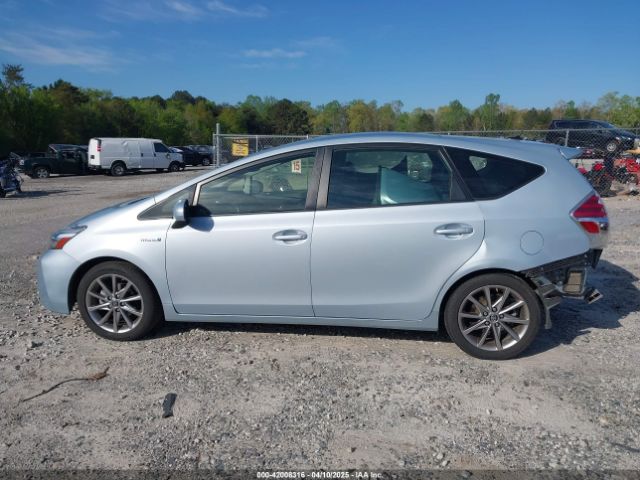 JTDZN3EU2GJ042440 Toyota Prius V Five