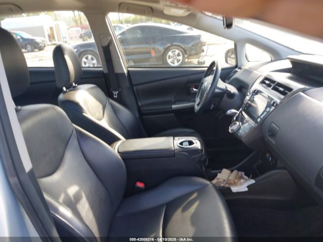 JTDZN3EU2GJ042440 Toyota Prius V Five