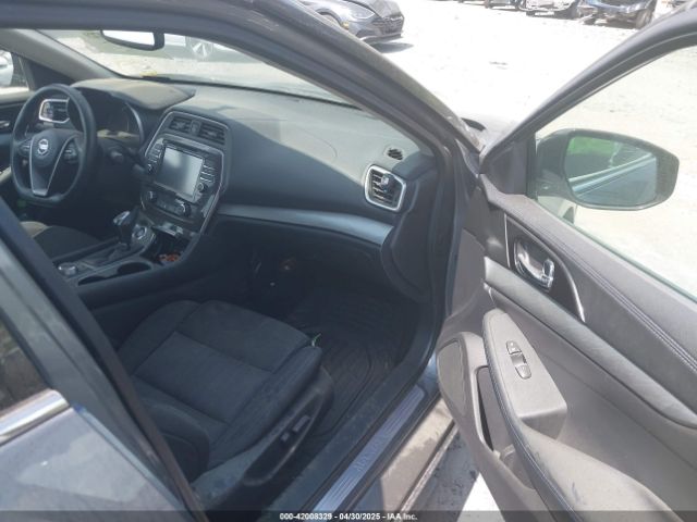 1N4AA6AP9JC367193 Nissan Maxima 3.5 S
