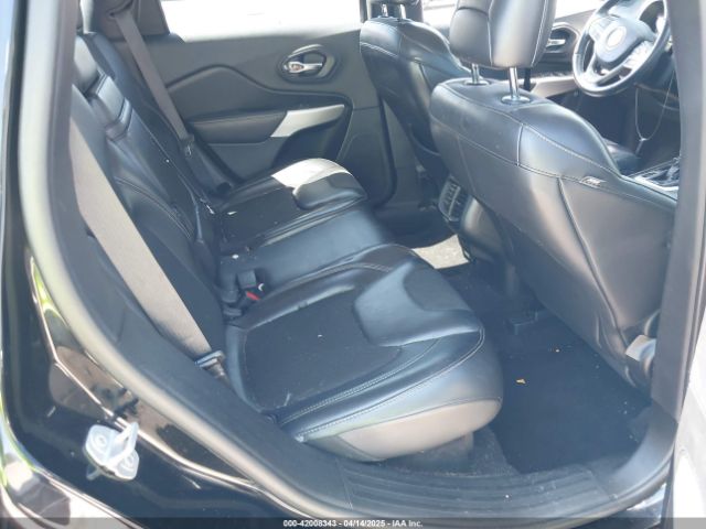 1C4PJLLBXJD510795 Jeep Cherokee Latitude Plus Fwd
