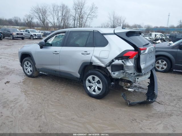 2T3F1RFV0NC260675 Toyota RAV4 LE