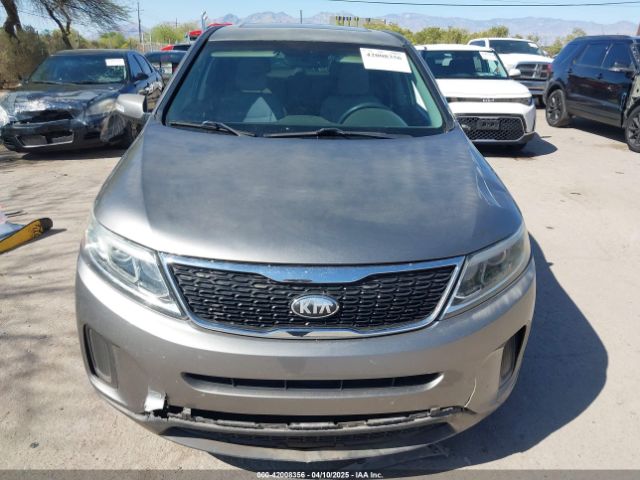 5XYKT3A6XEG480411 KIA SORENTO LX