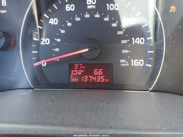 5XYKT3A6XEG480411 KIA SORENTO LX
