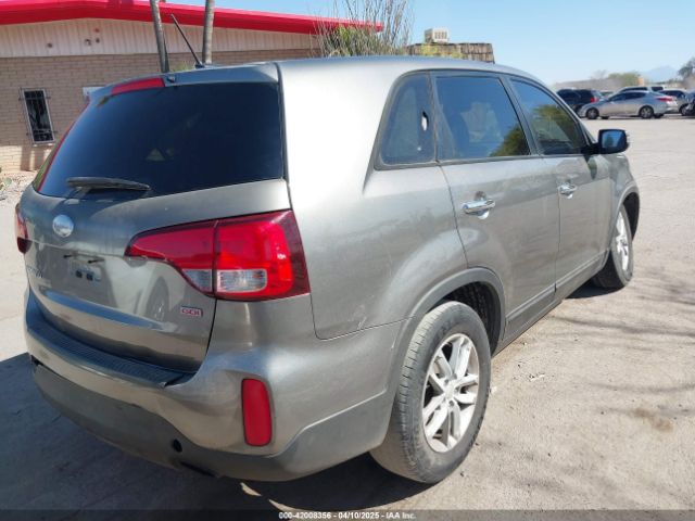 5XYKT3A6XEG480411 KIA SORENTO LX