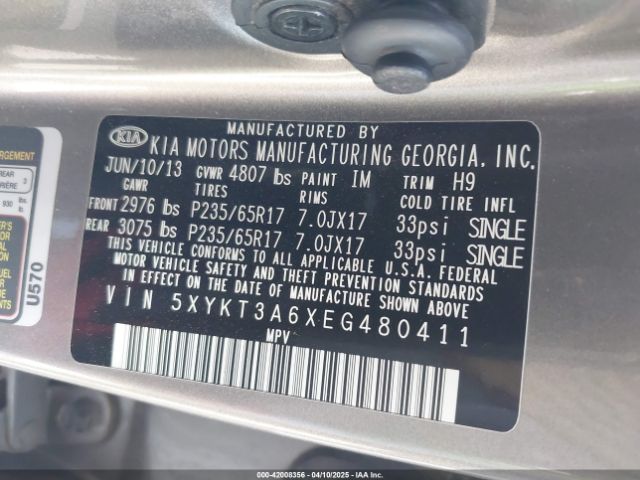 5XYKT3A6XEG480411 KIA SORENTO LX