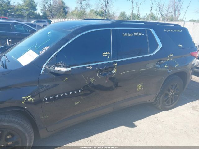 1GNERGKW8MJ246758 Chevrolet Traverse Fwd Lt Cloth