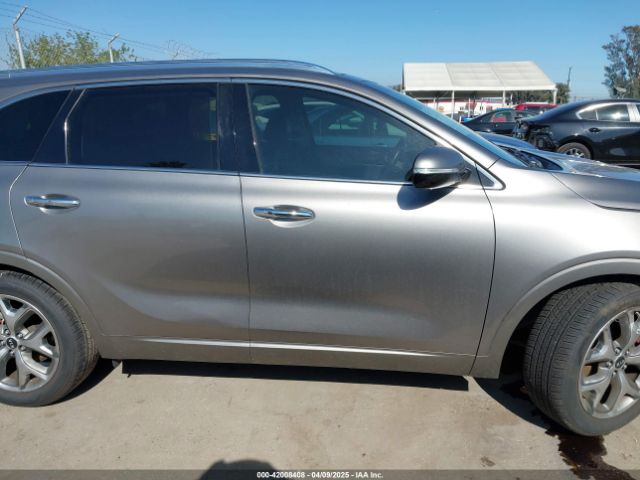 5XYPK4A57KG456813 KIA Sorento 3.3l Sx