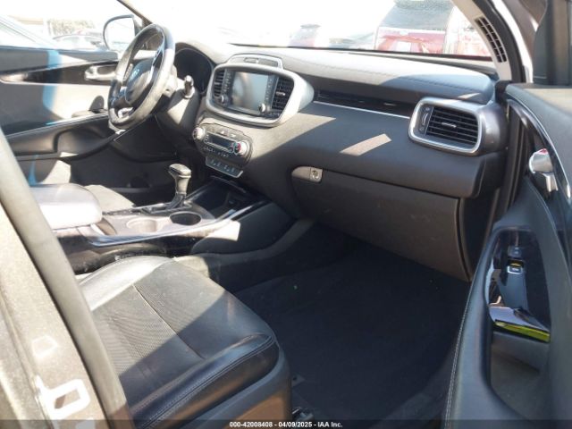 5XYPK4A57KG456813 KIA Sorento 3.3l Sx