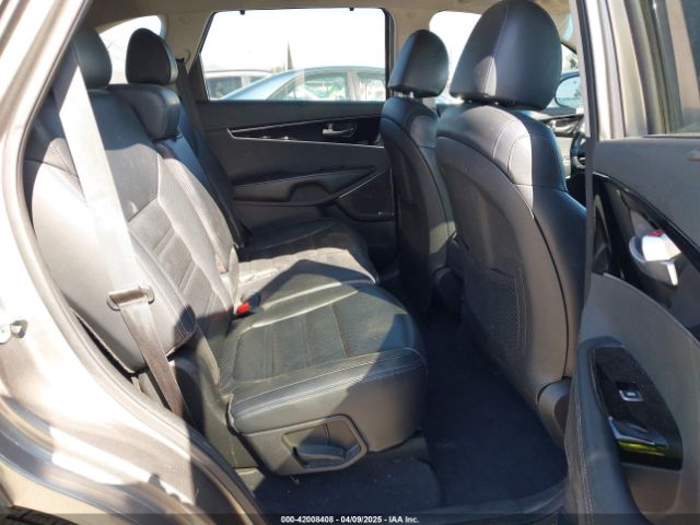 5XYPK4A57KG456813 KIA Sorento 3.3l Sx