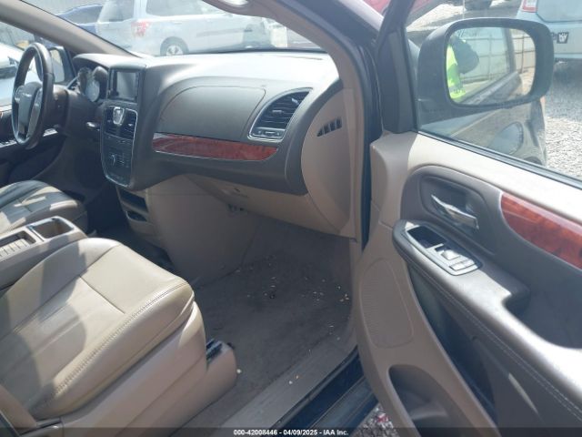 2C4RC1BG8ER303507 Chrysler Town & Country Touring