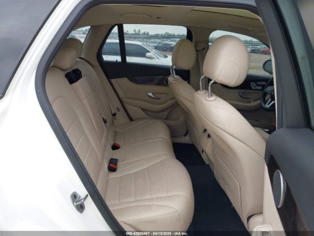 W1N0G8DB3NV327355 Mercedes-Benz Glc 300 Suv