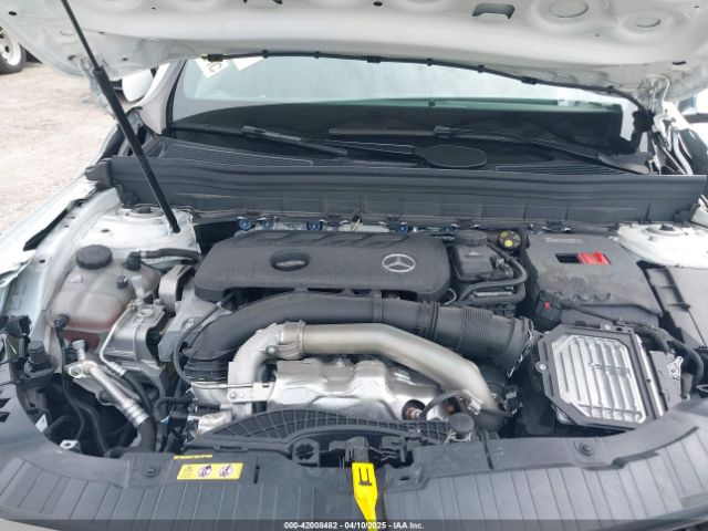 W1N4M4GBXRW347049 Mercedes-Benz GLB 250