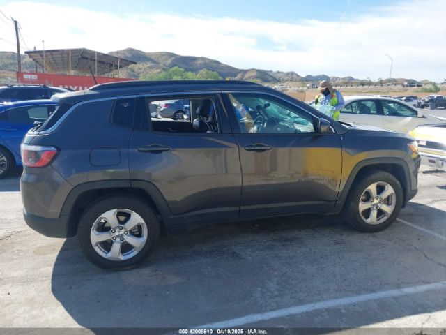 3C4NJCBB8LT199034 Jeep Compass Latitude Fwd