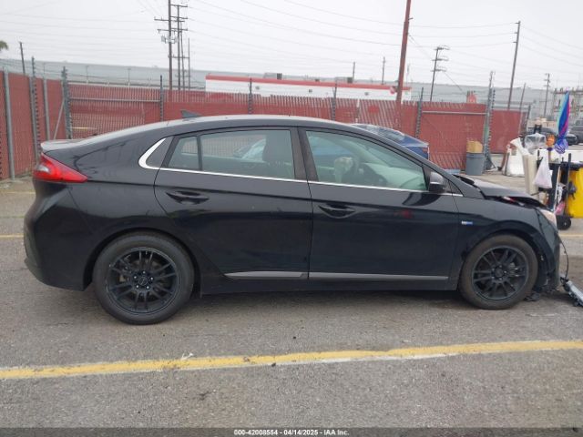 KMHC75LC2JU062582 Hyundai Ioniq Hybrid Sel