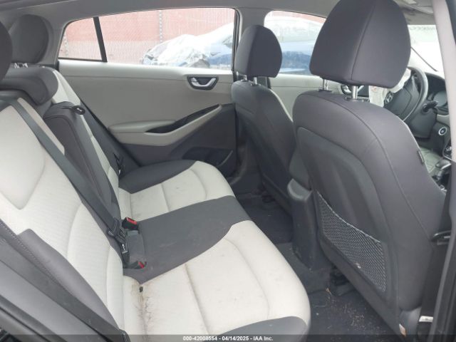 KMHC75LC2JU062582 Hyundai Ioniq Hybrid Sel