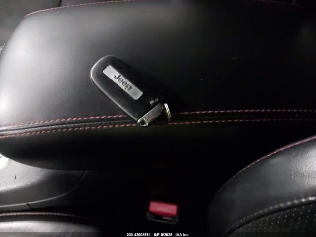 2018 JEEP GRAND CHEROKEE 1C4RJFLG1JC103184 Photo 10