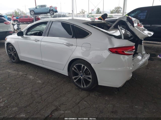 Ford Fusion Titanium 2019 3FA6P0K90KR236674 Image 3