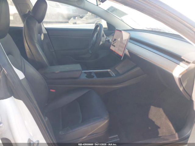 2021 TESLA MODEL 3 5YJ3E1EA6MF867643 Photo 4