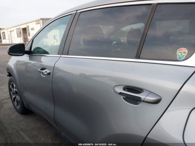 KNDPM3AC7N7005630 KIA Sportage Lx