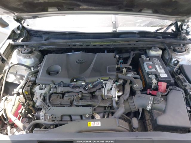 4T1B11HK6JU099401 Toyota CAMRY SE
