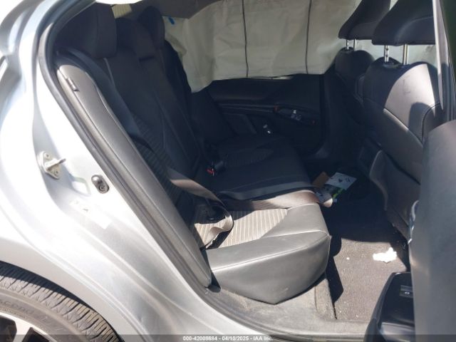 4T1B11HK6JU099401 Toyota CAMRY SE