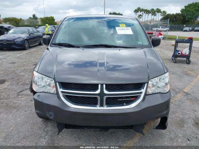 2C4RDGBGXKR796974 Dodge Grand Caravan Se