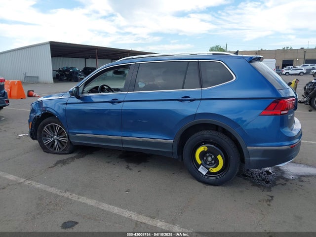 3VV3B7AX2KM064568 Volkswagen Tiguan 2.0t Se/2.0t Sel/2.0t Sel R-line/2.0t Sel R-line Black