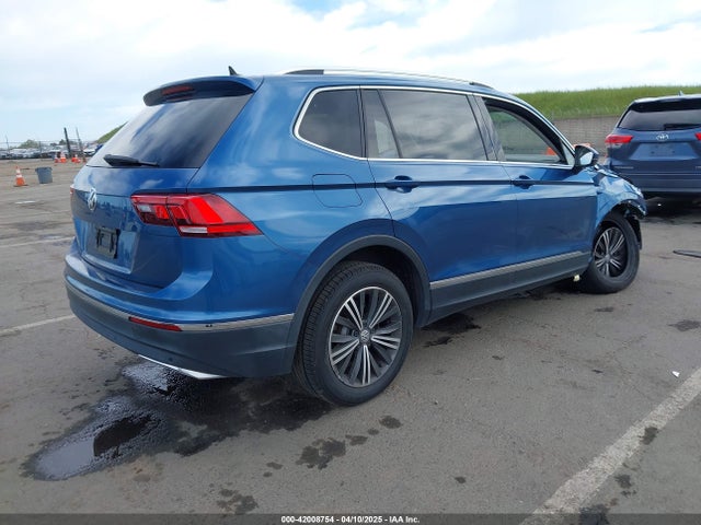 3VV3B7AX2KM064568 Volkswagen Tiguan 2.0t Se/2.0t Sel/2.0t Sel R-line/2.0t Sel R-line Black