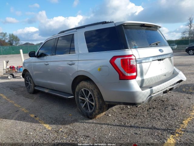 1FMJU1JTXJEA05956 Ford Expedition Xlt