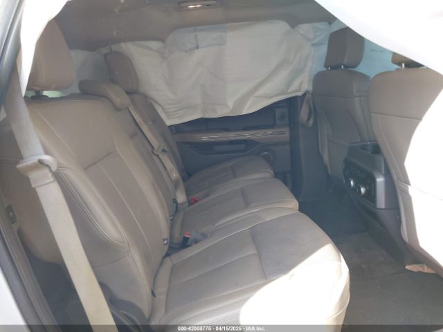 1FMJU1JTXJEA05956 Ford Expedition Xlt