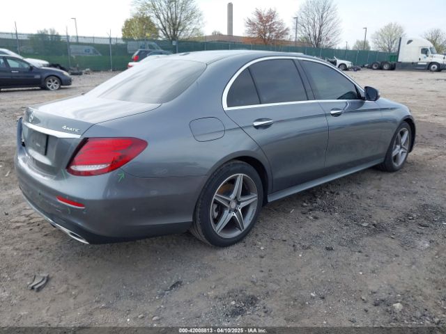 WDDZF4KB2HA072437 Mercedes-Benz E 300 4matic