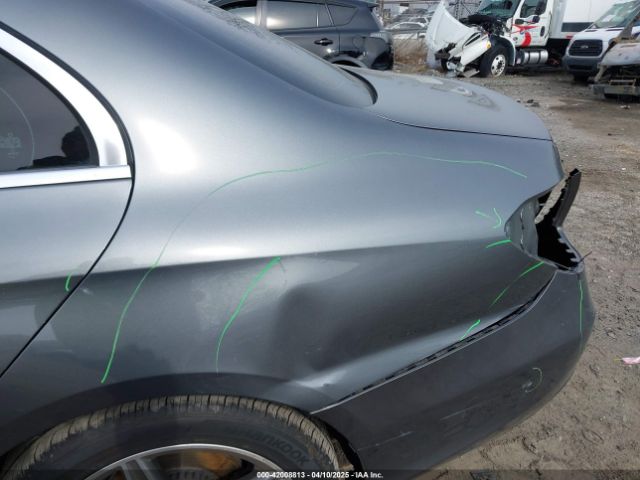 WDDZF4KB2HA072437 Mercedes-Benz E 300 4matic